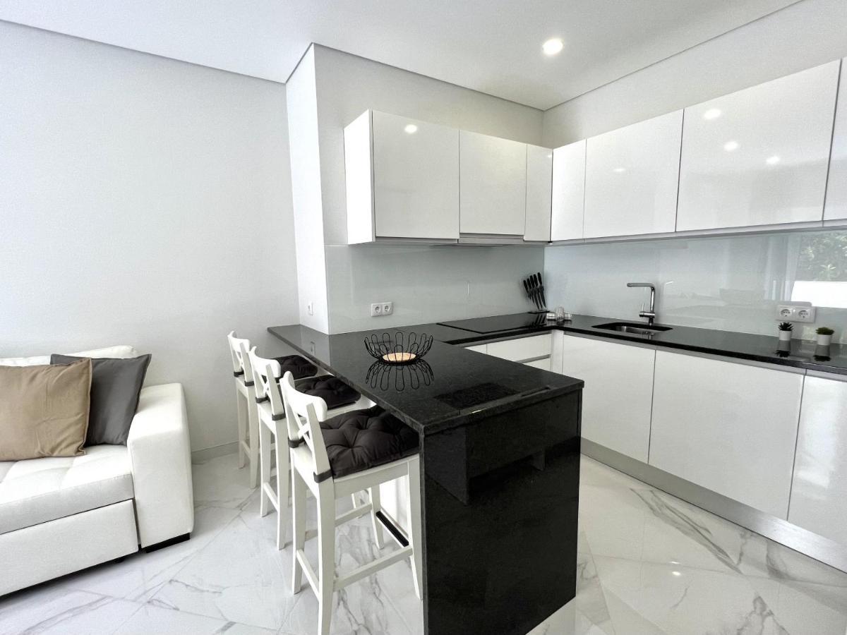Apartment Aman - Near The By Hd *